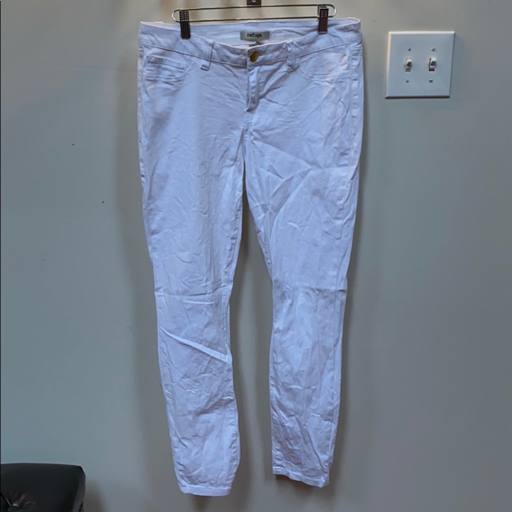 White Charlotte Russe / Refuge Jeans